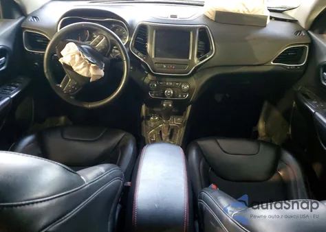 2022 Jeep Cherokee Trailhawk из США, поврежденный, VIN 1C4PJMBX2ND511366